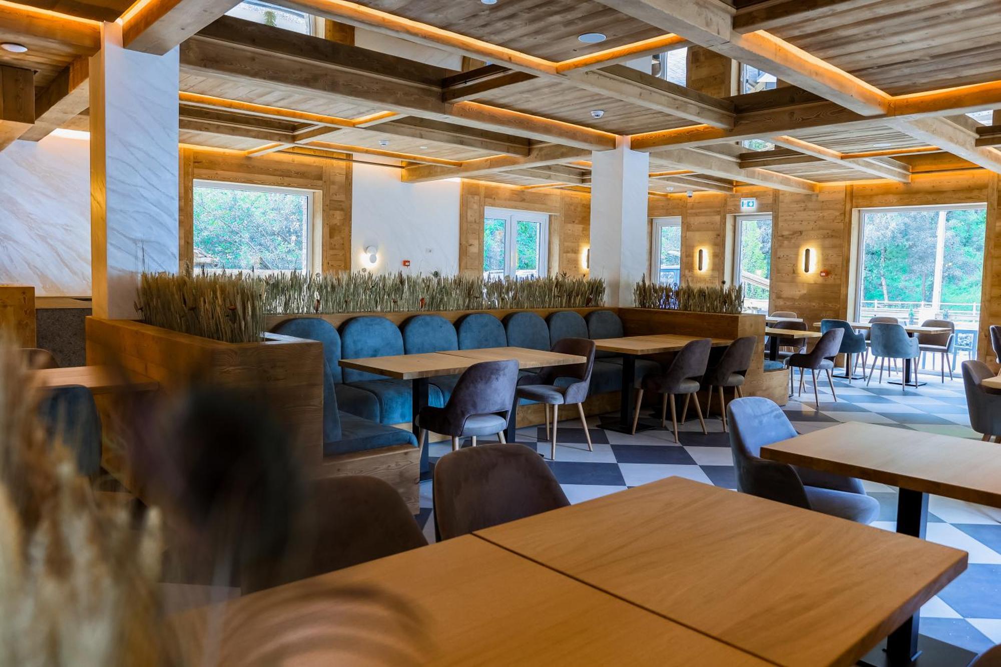 Hotel Ina Borsa  Ngoại thất bức ảnh